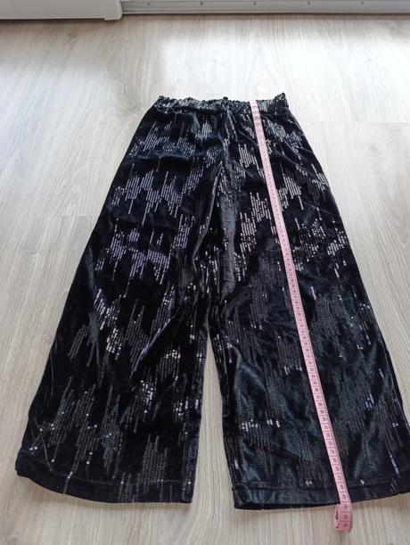 Dievčenské čierne široké nohavice, sinsay,134