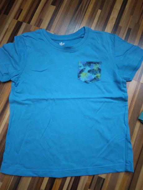 Sada letných tričiek, 104