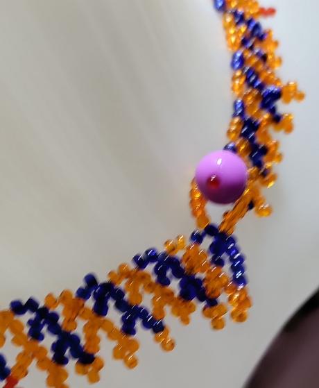 Mohutný retro náhrdelík,