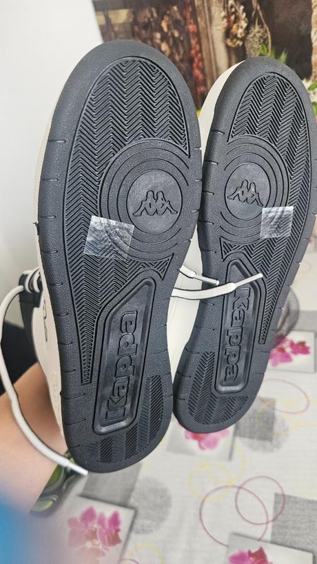 Predam nove tenisky, kappa,36