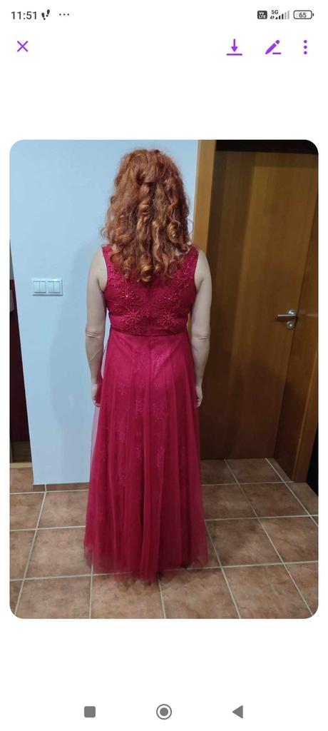 Spoločenské šaty, 42