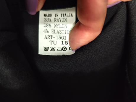 Koženkova sukna, 44