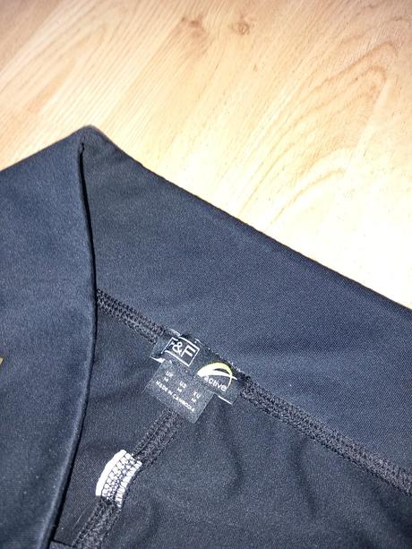 Čierne legíny na cvičenie f&f 38/m, f&f,m