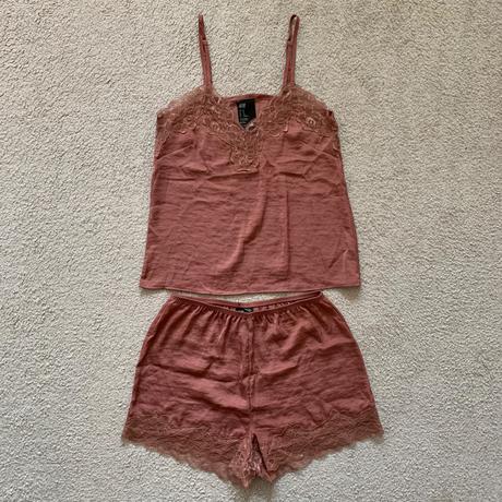 H&m saténové pyžamo s čipkou, h&m,xs