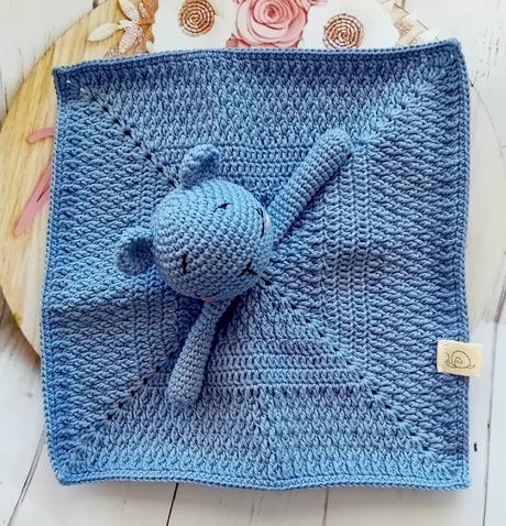 Háčkovaný mojkáčik safran,