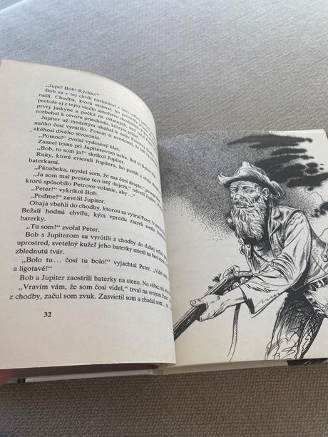 Alfred hitchcock a traja pátrači záhada stonajúcej,