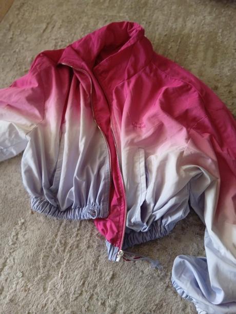 Sportova crop bunda, bershka,m