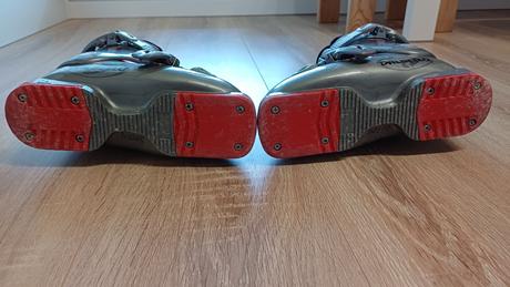 Lyžiarky, dalbello,33