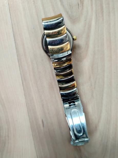 Dámske quartz hodinky, quartz