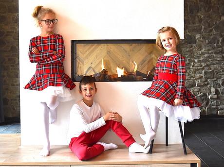 Krásne kárované šaty značky zuppa, pc 45 eur, 146