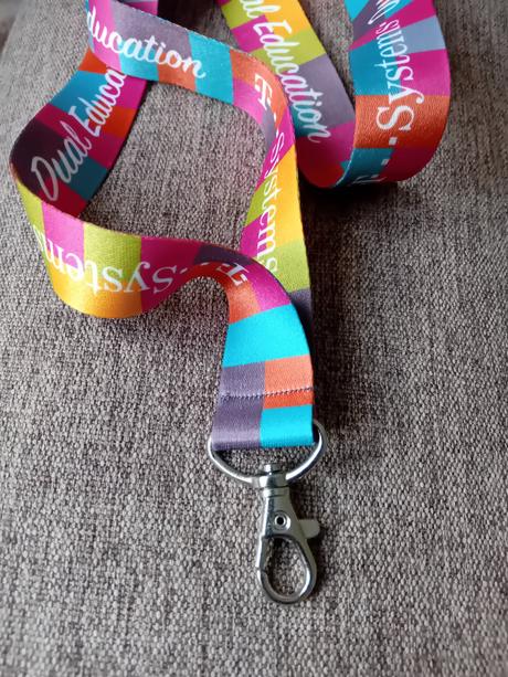 Popruh/ remeň na kľúče t.systems,