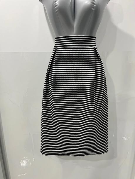 Ackova sukna pruhovana, l