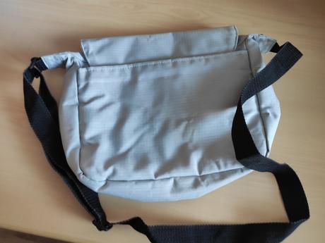 Taška cez plece, 