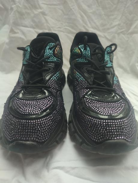 Botasky s kamienkami, guess,39