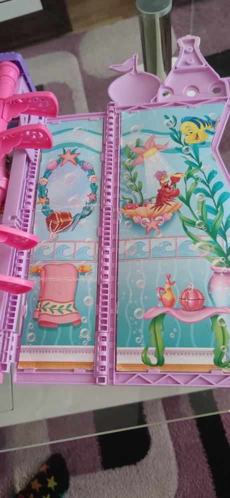 Barbie dom, hrad hasbro,