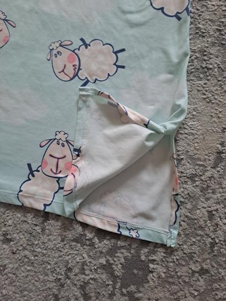 Lelosi nočná košeľa, m