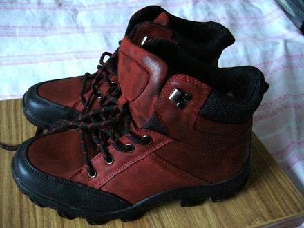 Kožene outdoorove topanky, 40