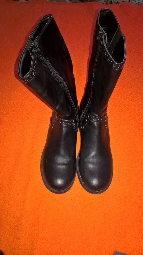 Prechodné čižmičky, 29