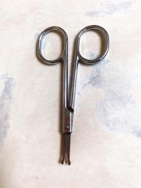 Praktická cestovná manikúra, 