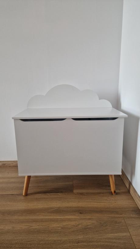 Komoda oblacik s uloznym, 