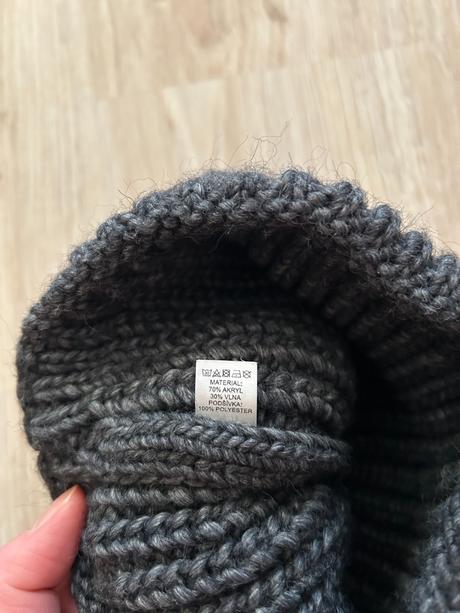 Štýlová vlnená čiapka slovenskej značky lull, 