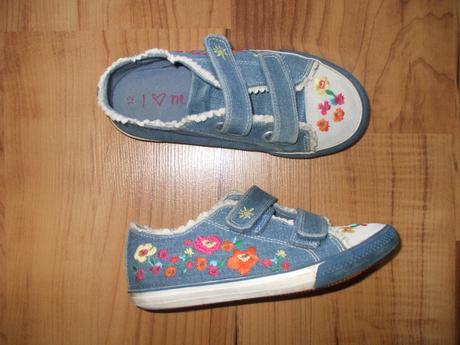 Dievcenske tenisky, next,21