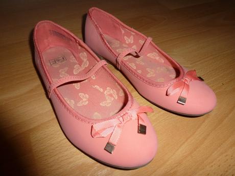 Lososove balerinky, 36