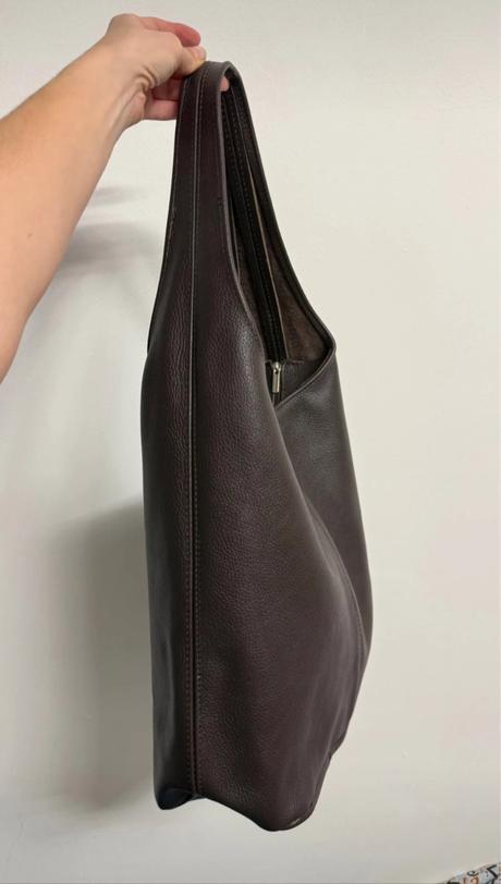 Tmavohnedá kabelka z pravej kože, 