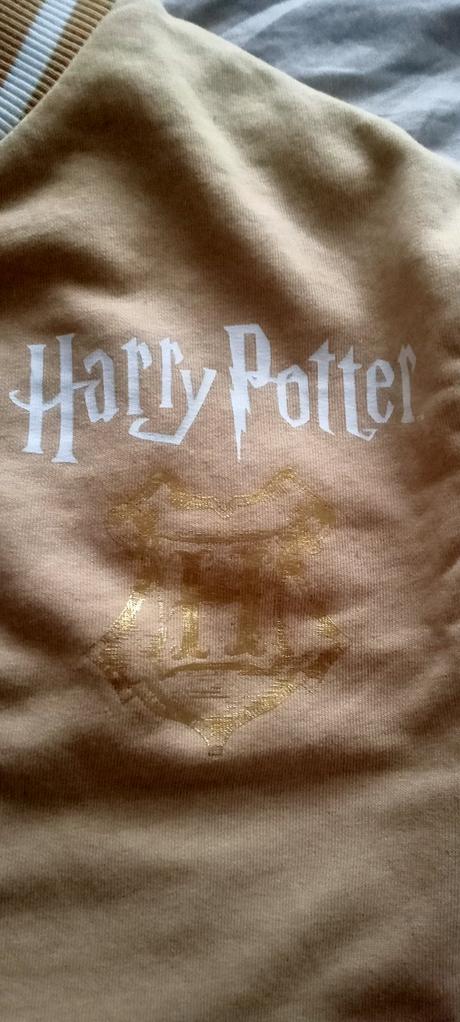 Rozprávková mikinka, c&a,128