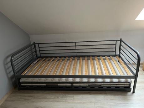 Ikea rozkladacia kovová posteľ, šírka (cm): 90,dĺžka (cm): 200