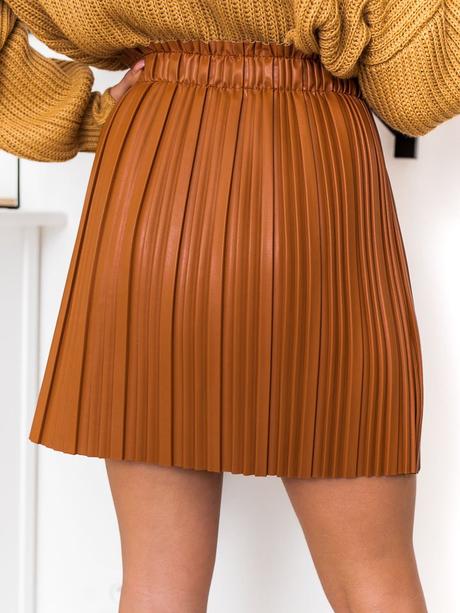 Krásna koženková plisovaná sukňa green apple, 