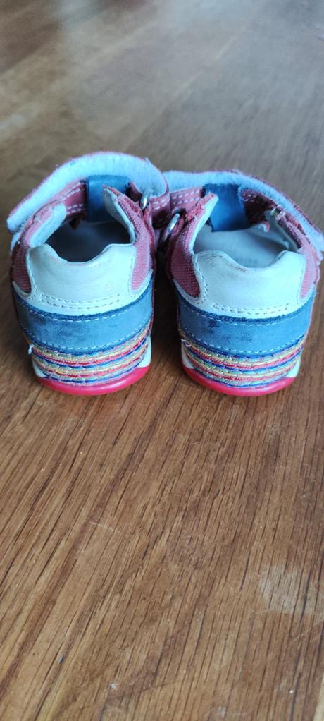 Sandále kožené, 19