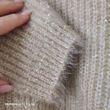 Zlatý pulóver, sinsay,l