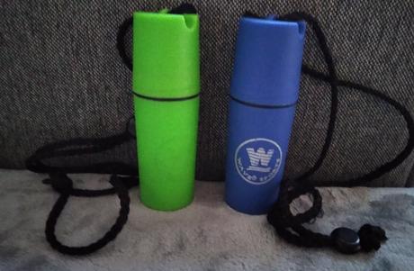 Peňaženka vodeodolná na šnúrke na krk ako nová, h&m