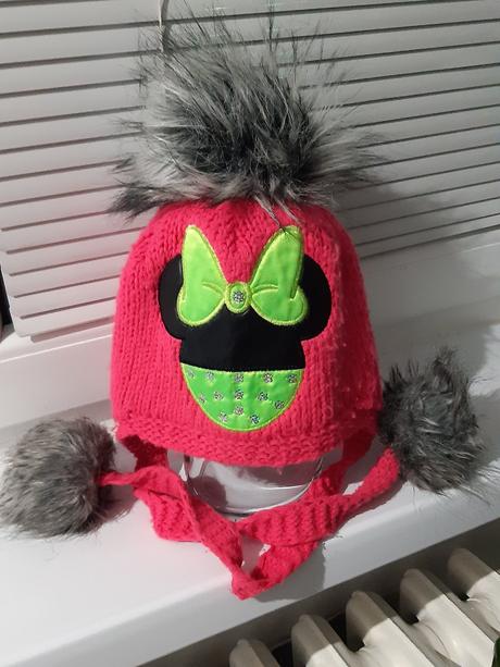 Čiapka s myskou minnie, 104
