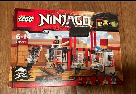 Lego ninjago 70591 útek z väzenia kryptarium,