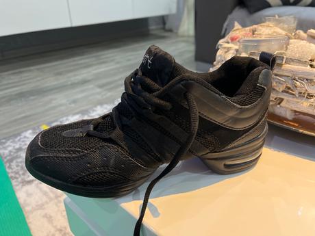 Predám detské tanečné topánky, 38