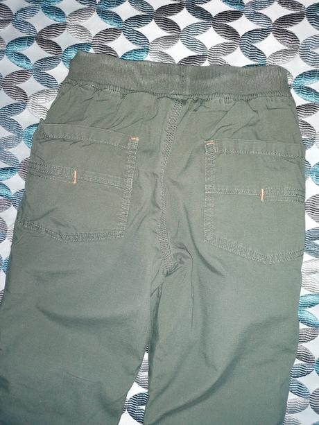 Podšité nohavice, next,122