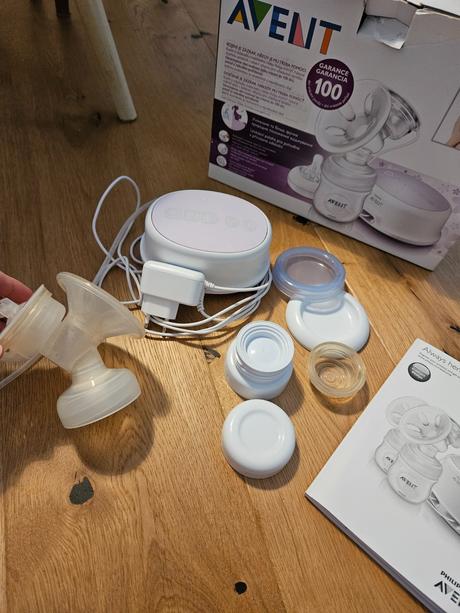 Elektricka odsavacka mlieka a prsnikove muslicky, 