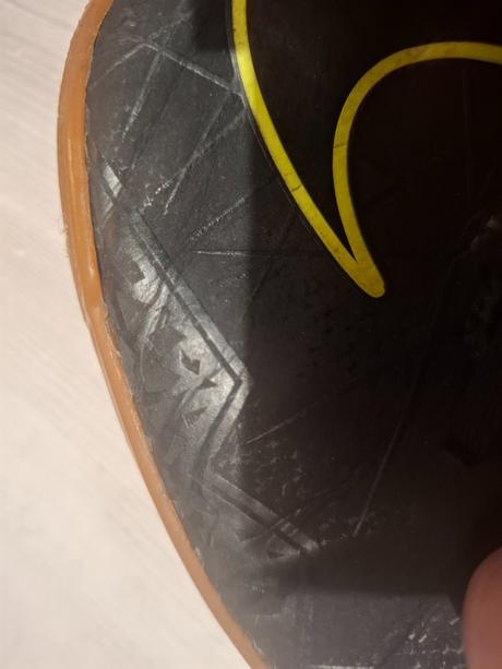 Halovky nike, treba zalepiť, nike,40