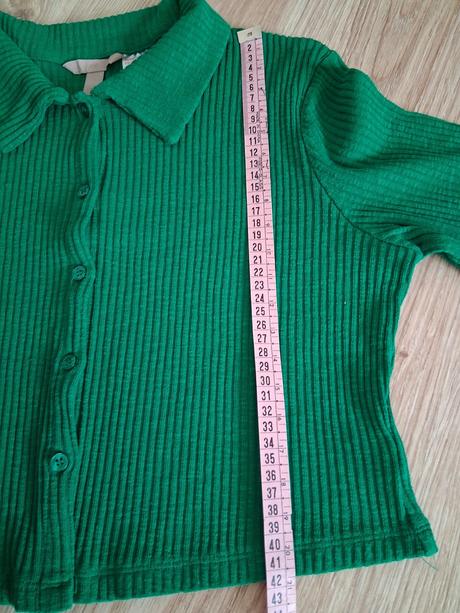 Zelený crop top, h&m,m