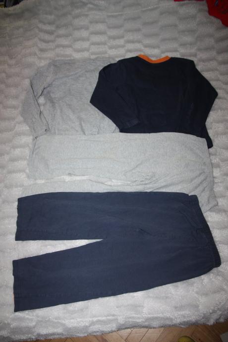 2x pyzamo 110/116, sanrio,110