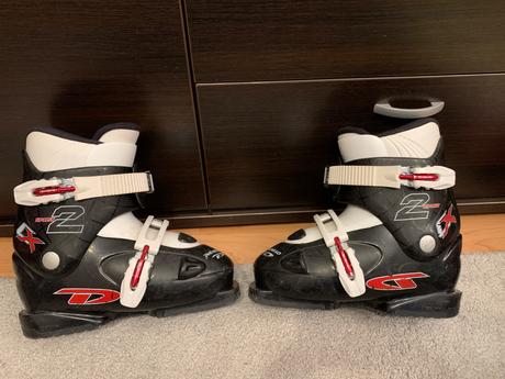 Lyžiarky, dalbello,33