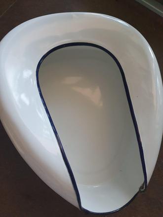 Retro smaltovaná podložná misa,