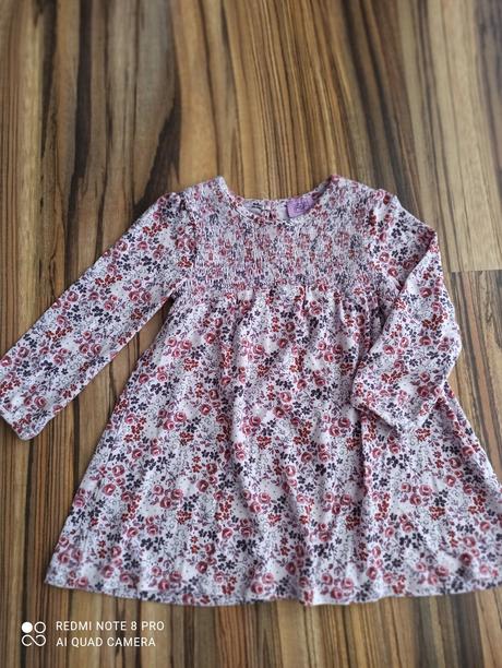 Šatočky 6-9m., f&f,74