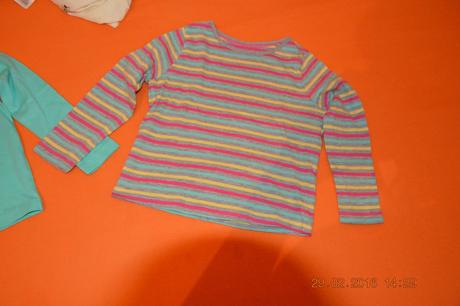 2 ks tričká s dlhym rukávom, lupilu,98