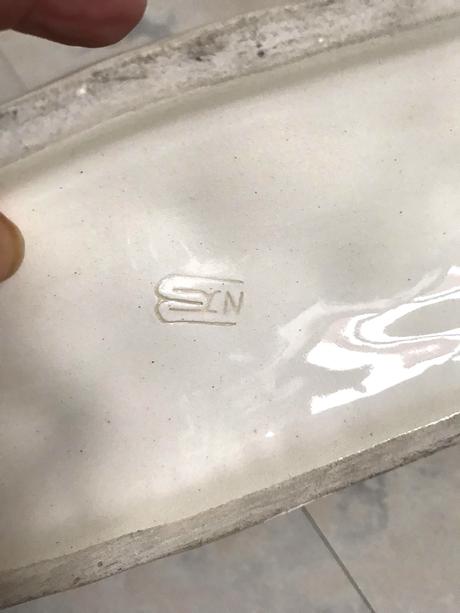 Starožitné masívne sošky 2 ks, 