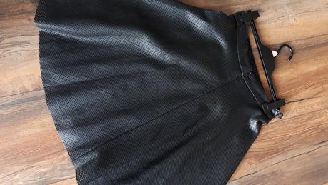 Riflova cierna sukna, s