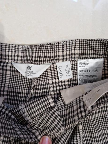 Karovane nohavice, h&m,152