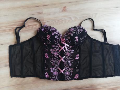 Sexi korzet ako nový, 70b